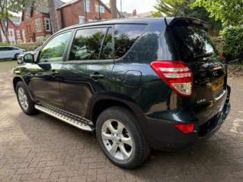 Used Toyota RAV4 2010 for sale - 75151533: Photo