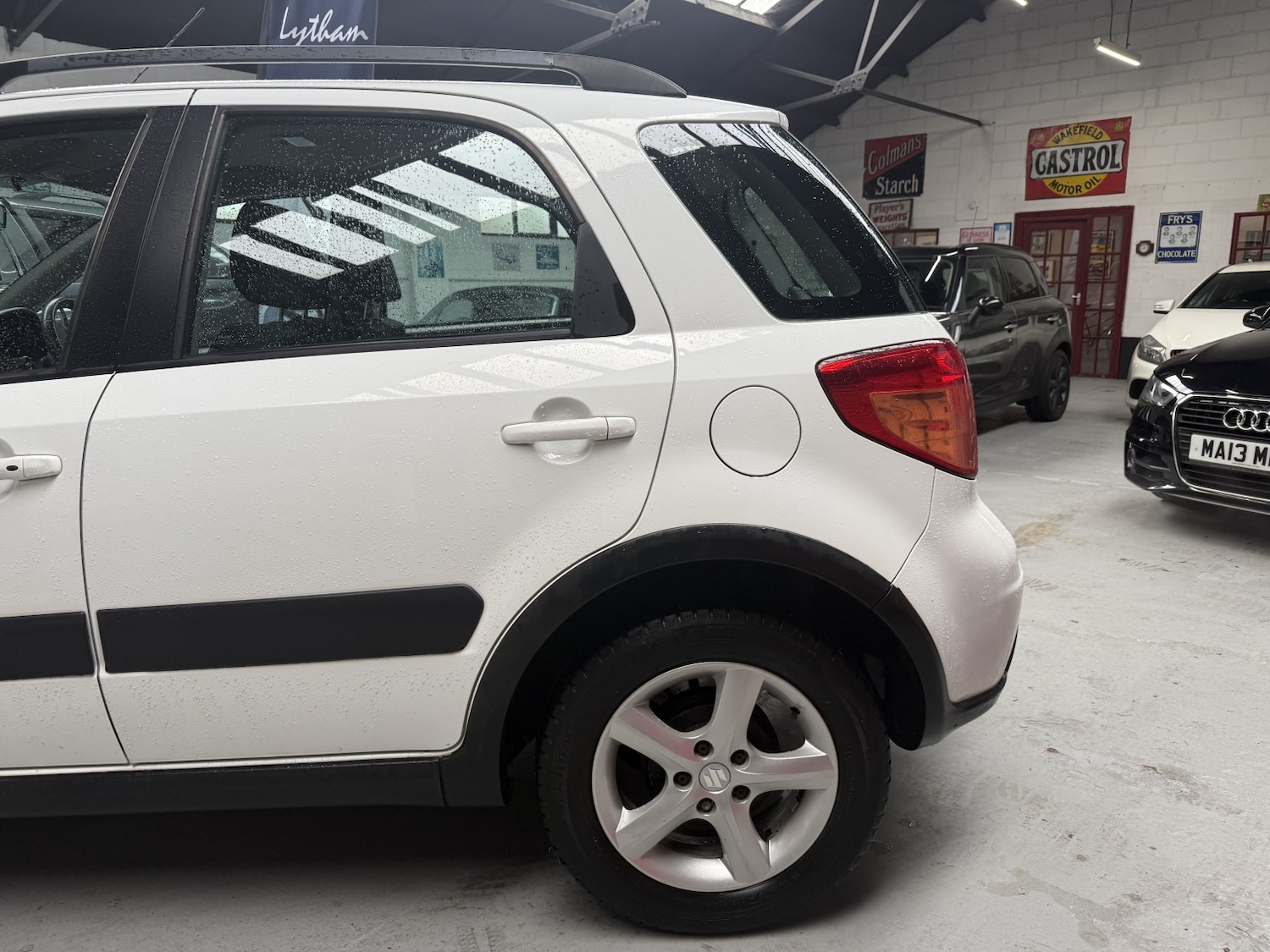 Used Suzuki SX4 2010 for sale - 77140671: Photo 13
