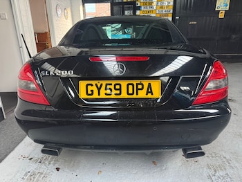 Used Mercedes-Benz SLK 2009 for sale - 76785098: Photo