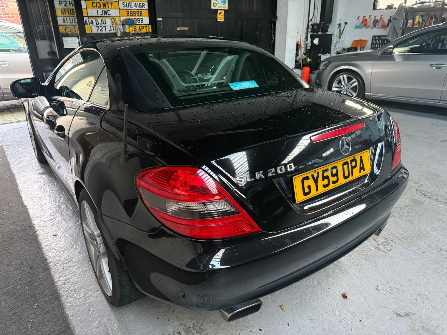 Used Mercedes-Benz SLK 2009 for sale - 76785098: Photo 4