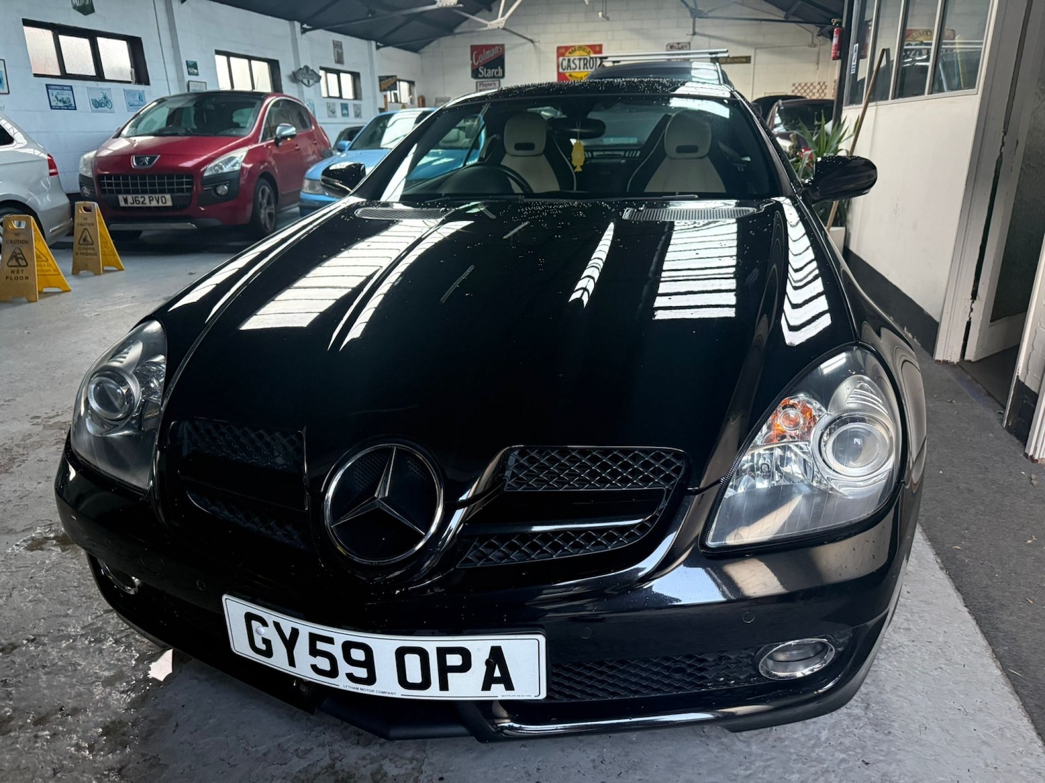 Used Mercedes-Benz SLK 2009 for sale - 76785098: Photo 5