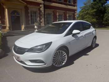 2015 - 1.4 i Turbo Elite Nav 5-Door