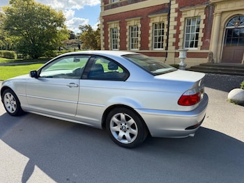 Used BMW 3 Series 2004 for sale - 76120198: Photo