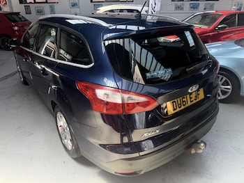 Used Ford Focus 2011 for sale - 78932316: Photo