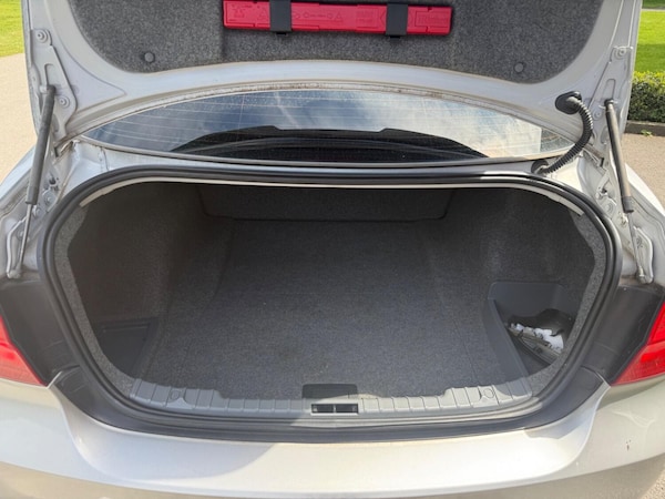 Used BMW 3 Series 2011 for sale - 75196857: Photo 18