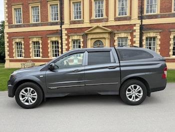 Used Ssangyong Korando Sports 2015 for sale - 74905439: Photo