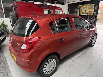 Used Vauxhall Corsa 2013 for sale - 77880997: Photo