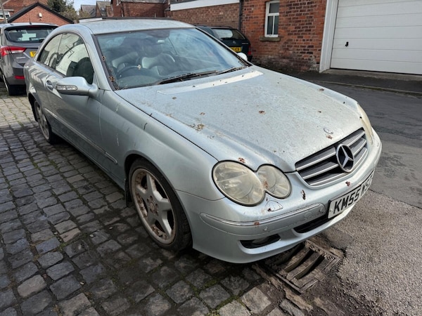Used Mercedes-Benz CLK 2005 for sale - 76237241: Photo 7