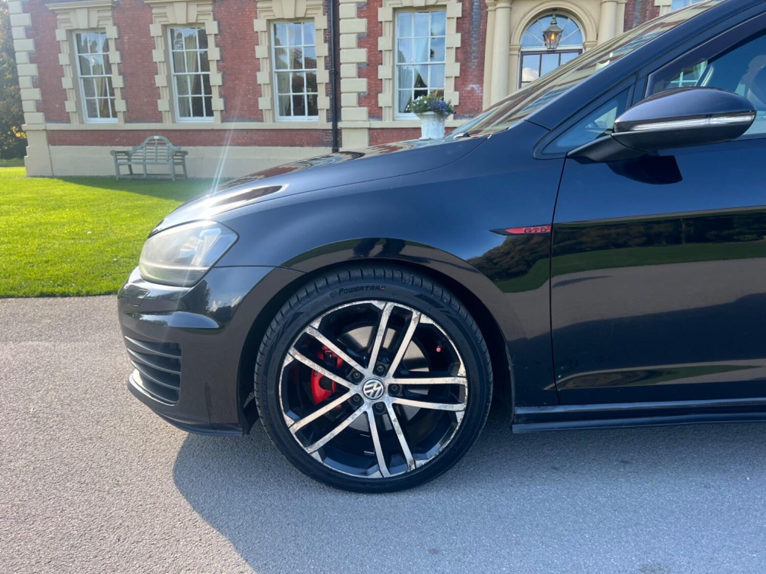 Used Volkswagen Golf 2013 for sale - 76687277: Photo 16