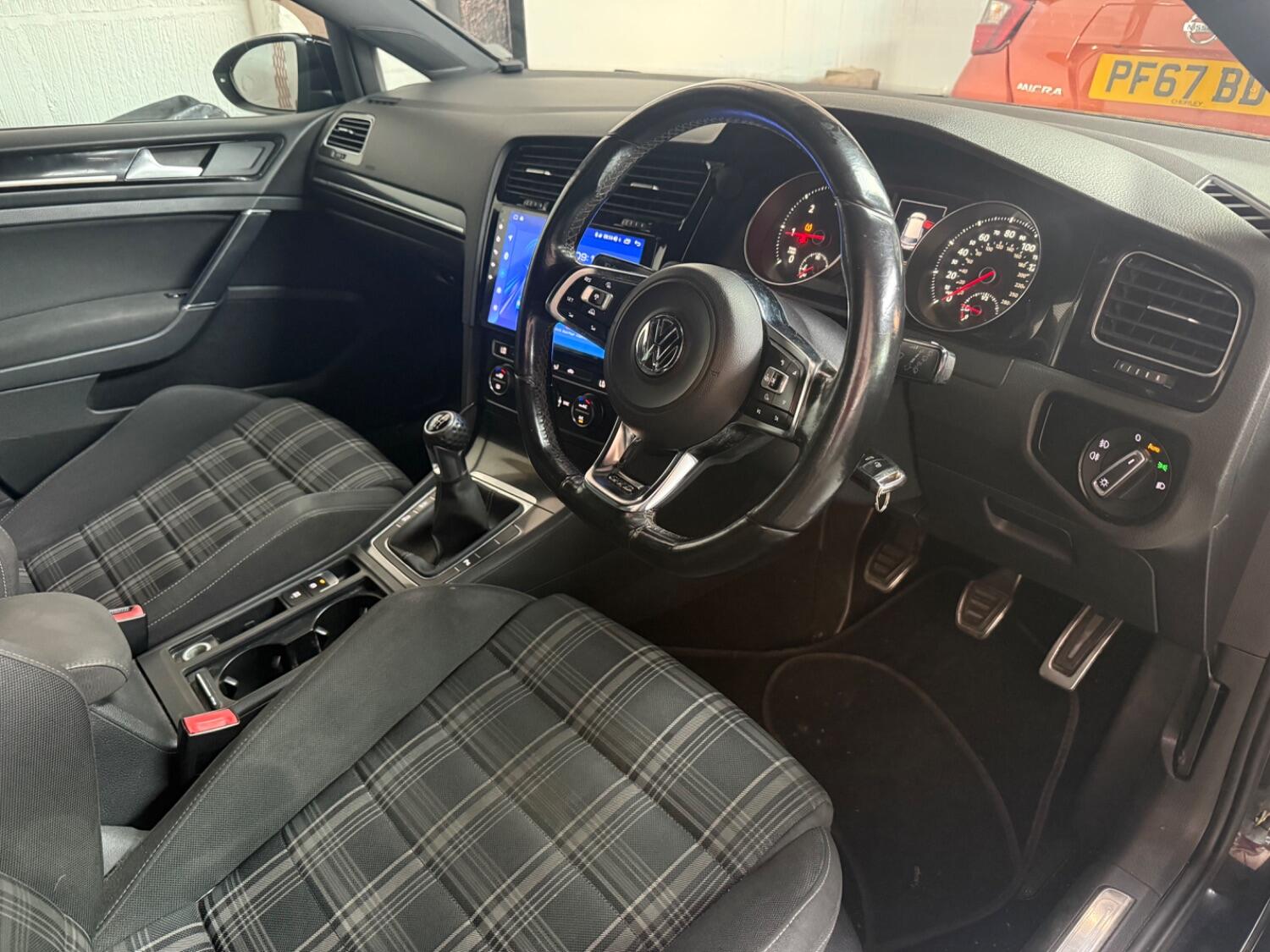 Used Volkswagen Golf 2013 for sale - 76687277: Photo 25