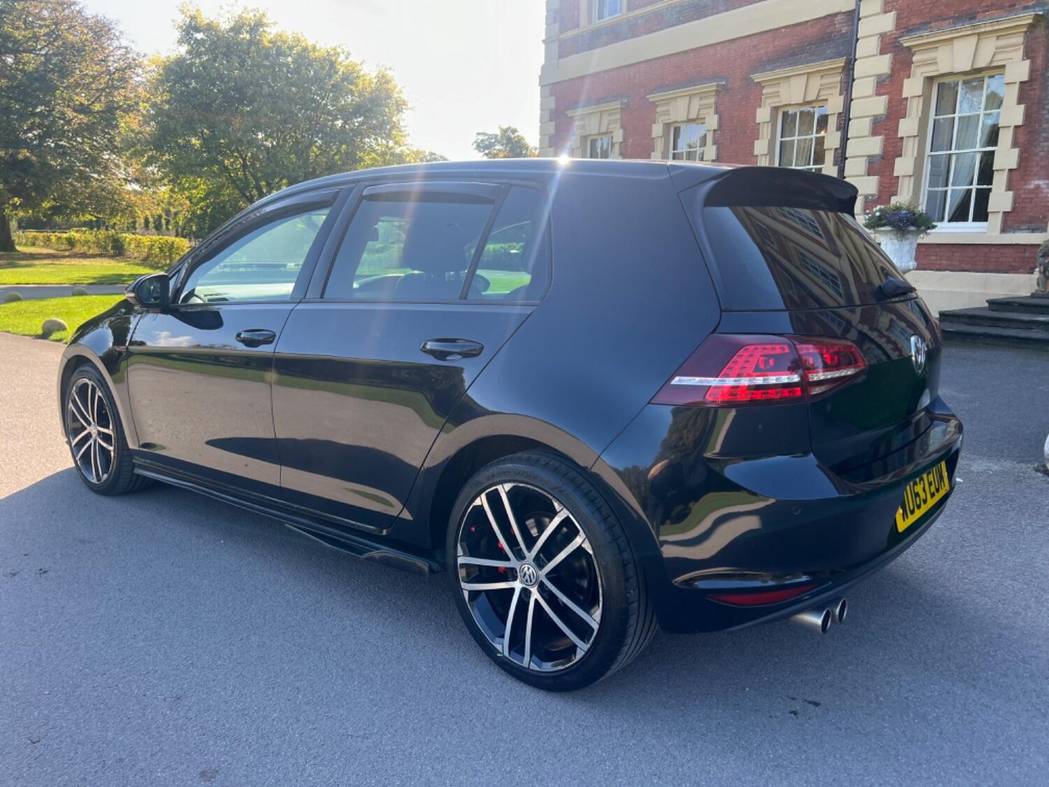 Used Volkswagen Golf 2013 for sale - 76687277: Photo 4