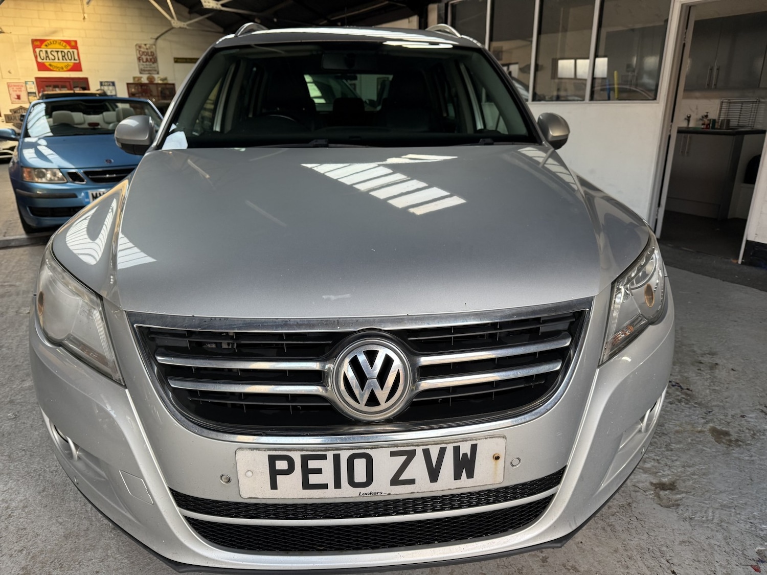 Used Volkswagen Tiguan 2010 for sale - 76784929: Photo 8