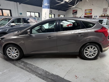 Used Ford Focus 2011 for sale - 78289851: Photo