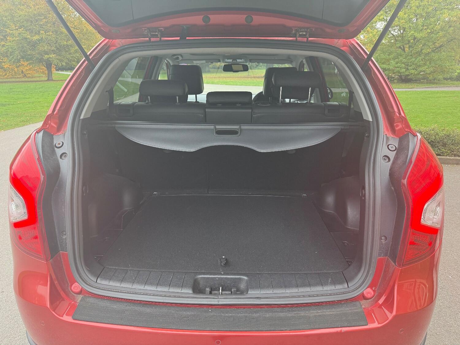 Used Ssangyong Korando 2014 for sale - 76198298: Photo 15