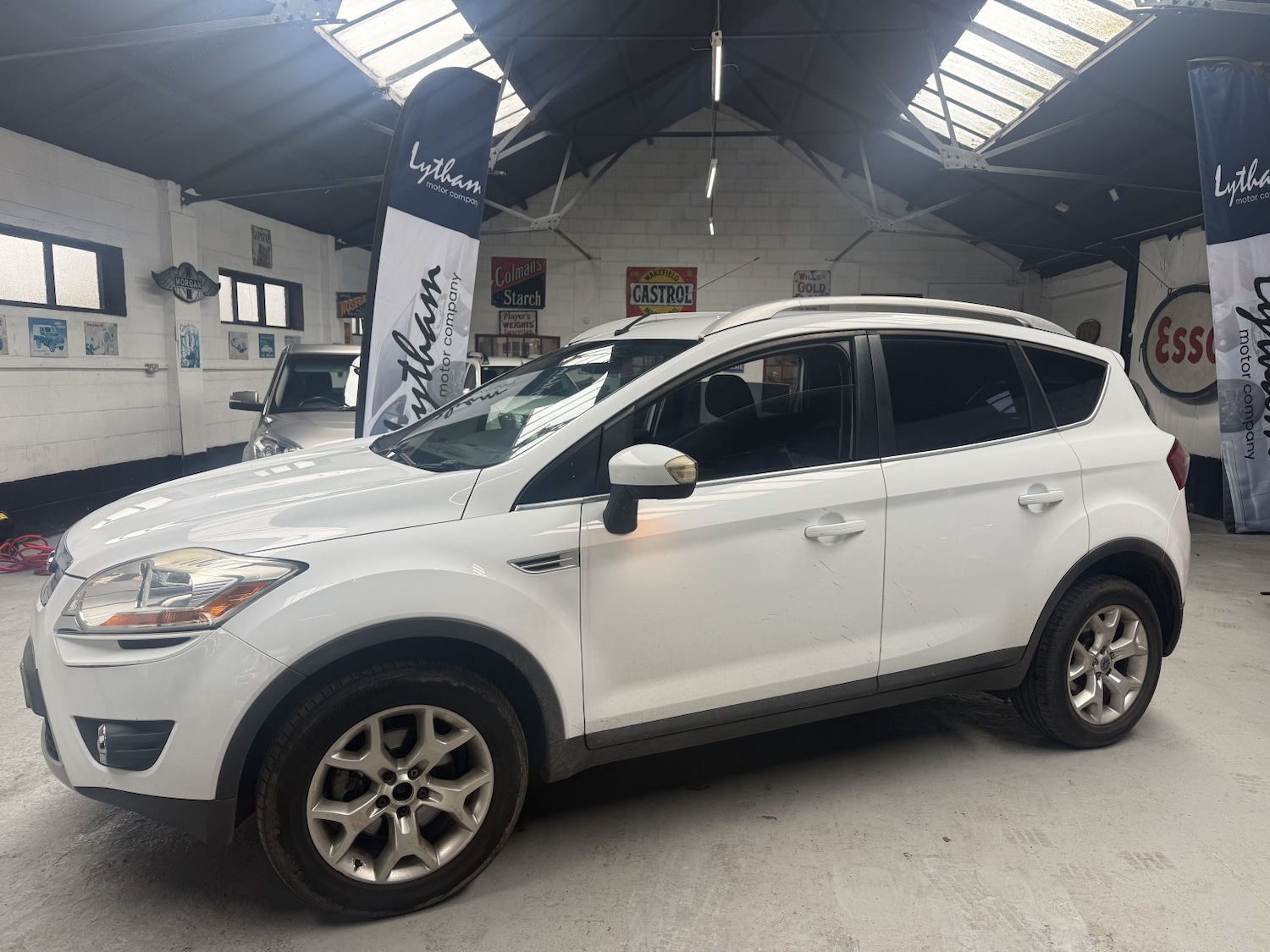 Used Ford Kuga 2009 for sale - 77721220: Photo 2