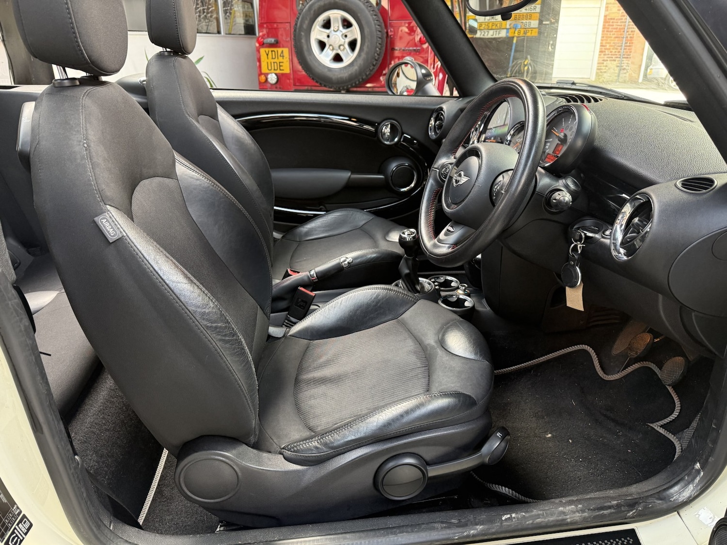 Used MINI Convertible 2014 for sale - 78084432: Photo 16