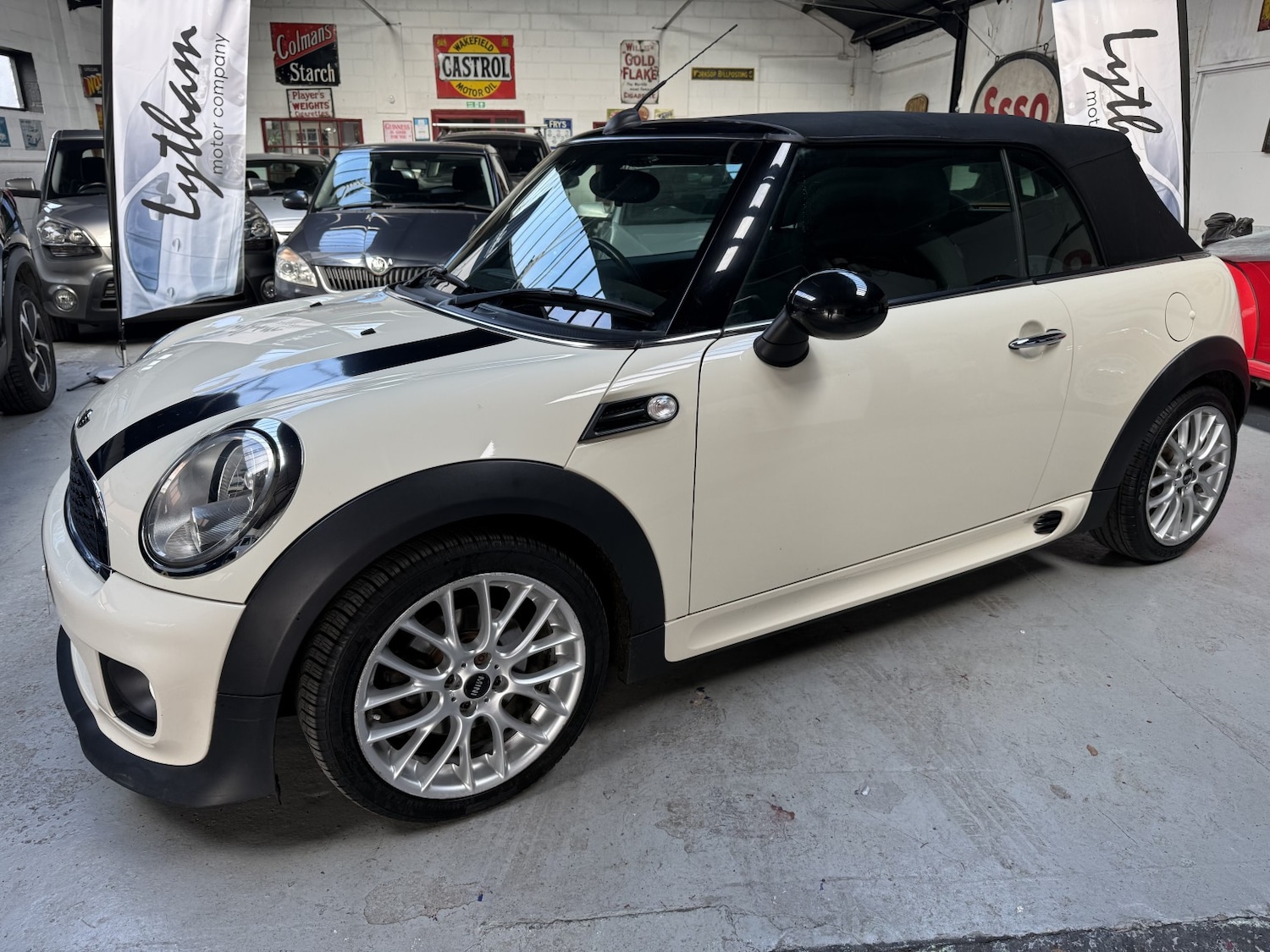 Used MINI Convertible 2014 for sale - 78084432: Photo 21