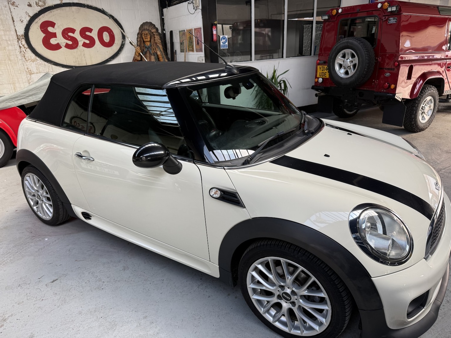 Used MINI Convertible 2014 for sale - 78084432: Photo 23