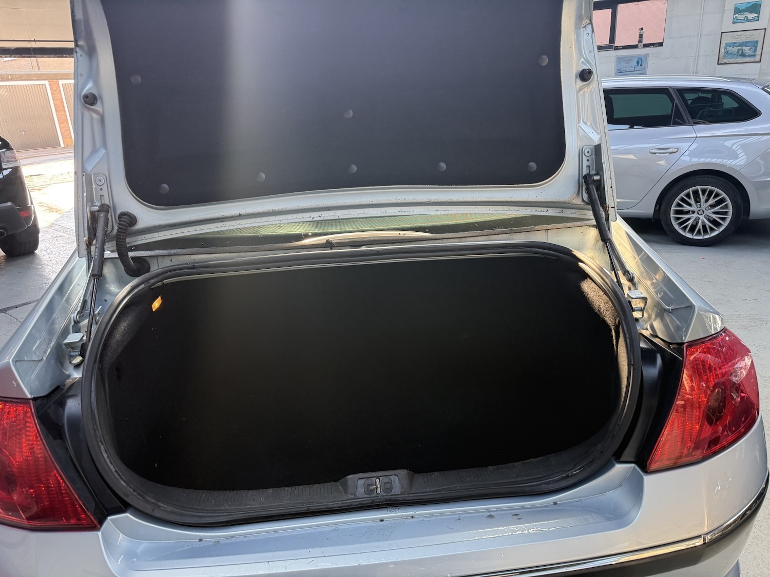 Used Peugeot 407 2004 for sale - 77749973: Photo 12