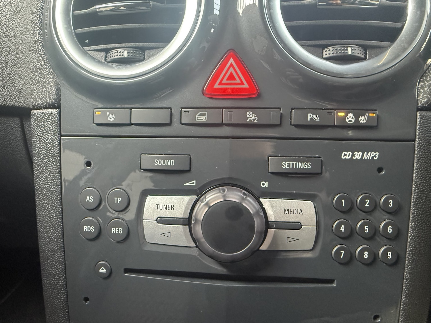 Used Vauxhall Corsa 2012 for sale - 77921372: Photo 15