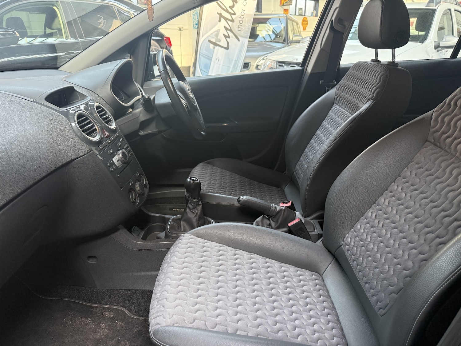 Used Vauxhall Corsa 2012 for sale - 77921372: Photo 21