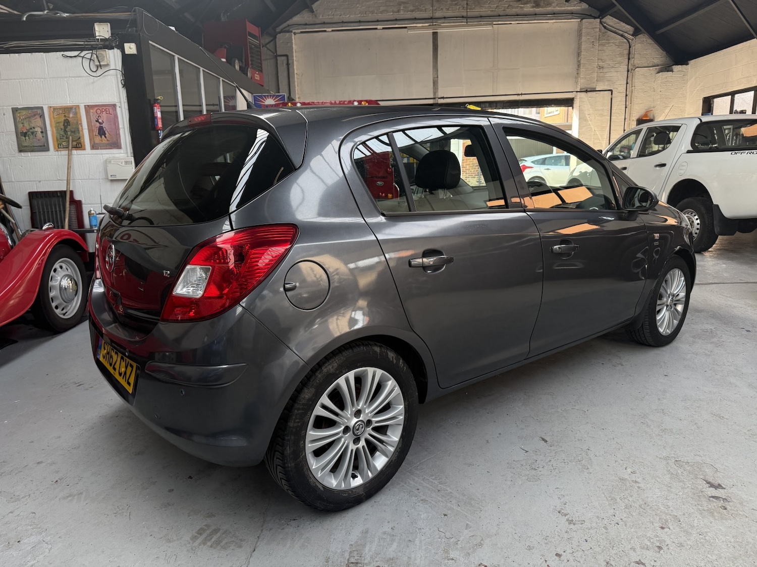 Used Vauxhall Corsa 2012 for sale - 77921372: Photo 6