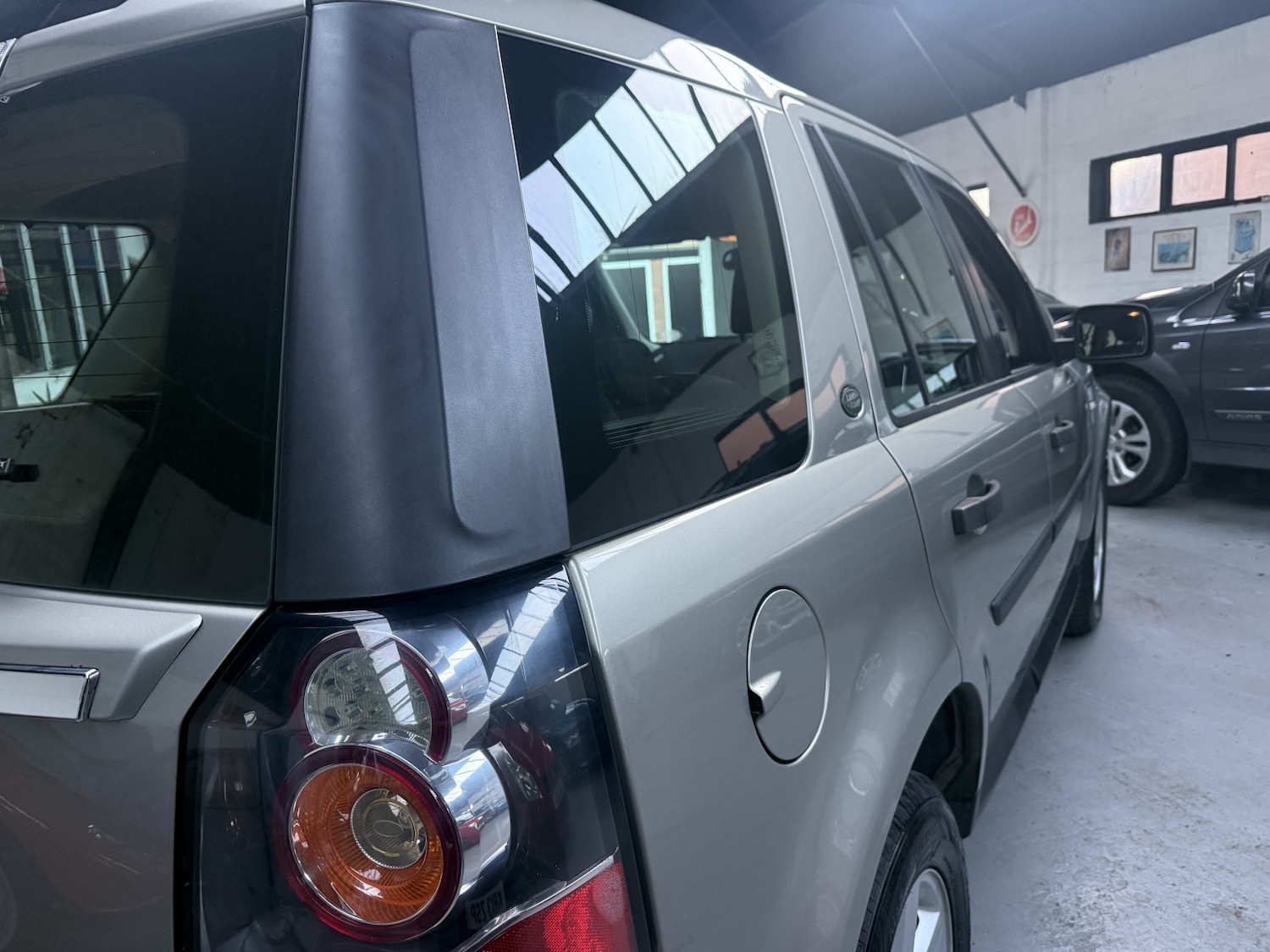 Used Land Rover Freelander 2 2014 for sale - 77028001: Photo 12