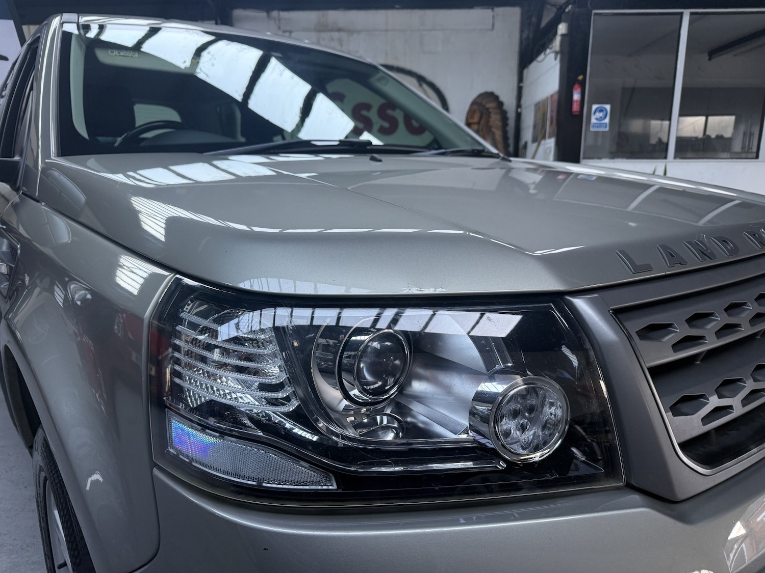 Used Land Rover Freelander 2 2014 for sale - 77028001: Photo 14