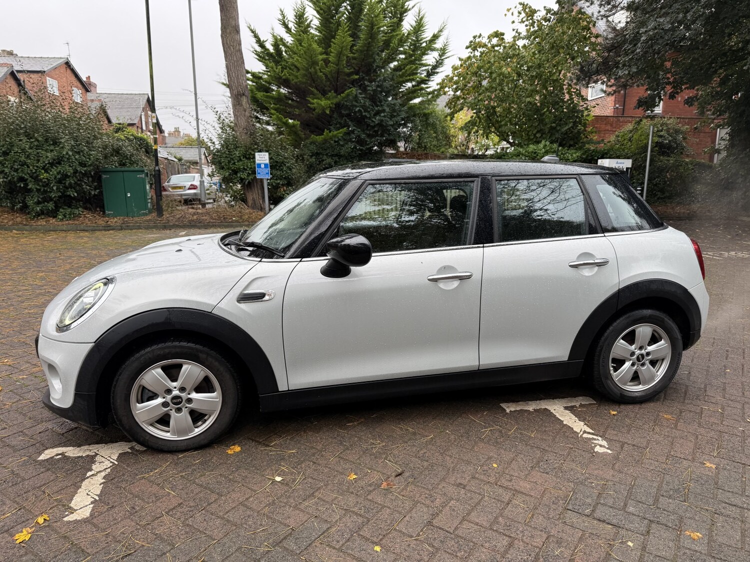 Used MINI Hatch 2020 for sale - 76329772: Photo 3