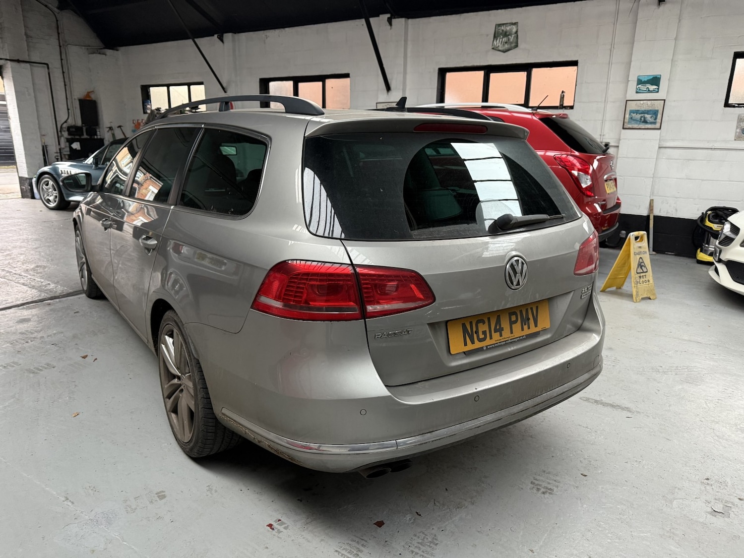 Used Volkswagen Passat 2014 for sale - 76655975: Photo 4