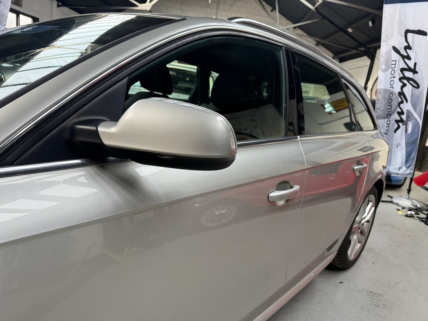 Used Audi A4 Avant 2015 for sale - 77968796: Photo 10