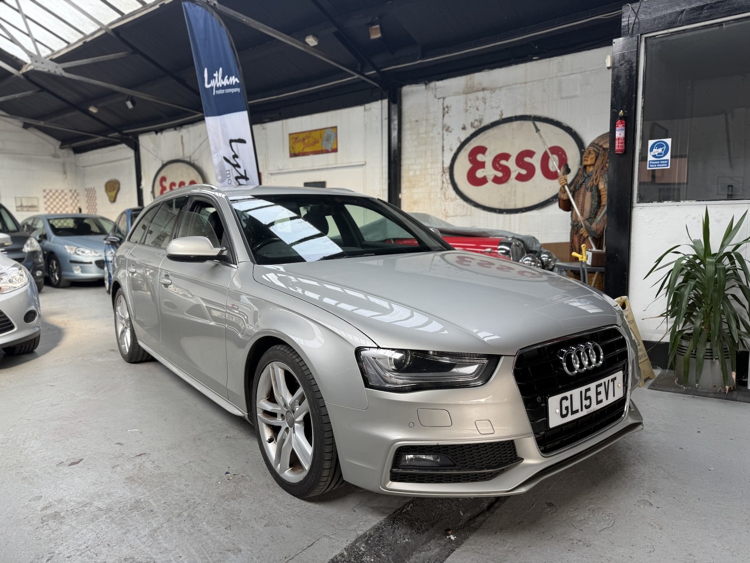 Used Audi A4 Avant 2015 for sale - 77968796: Photo 23