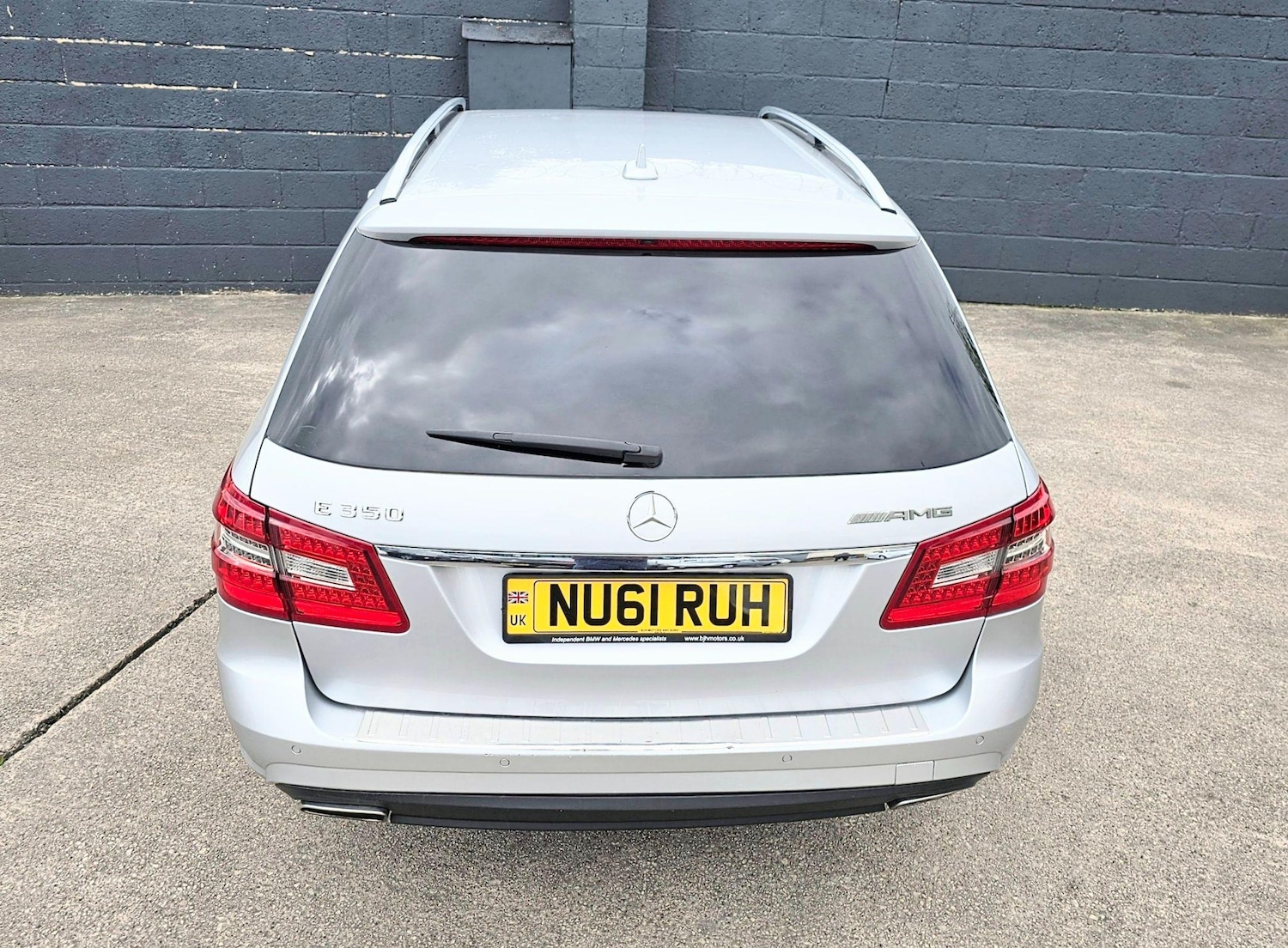 Used Mercedes-Benz E Class 2011 for sale - 76991901: Photo 17