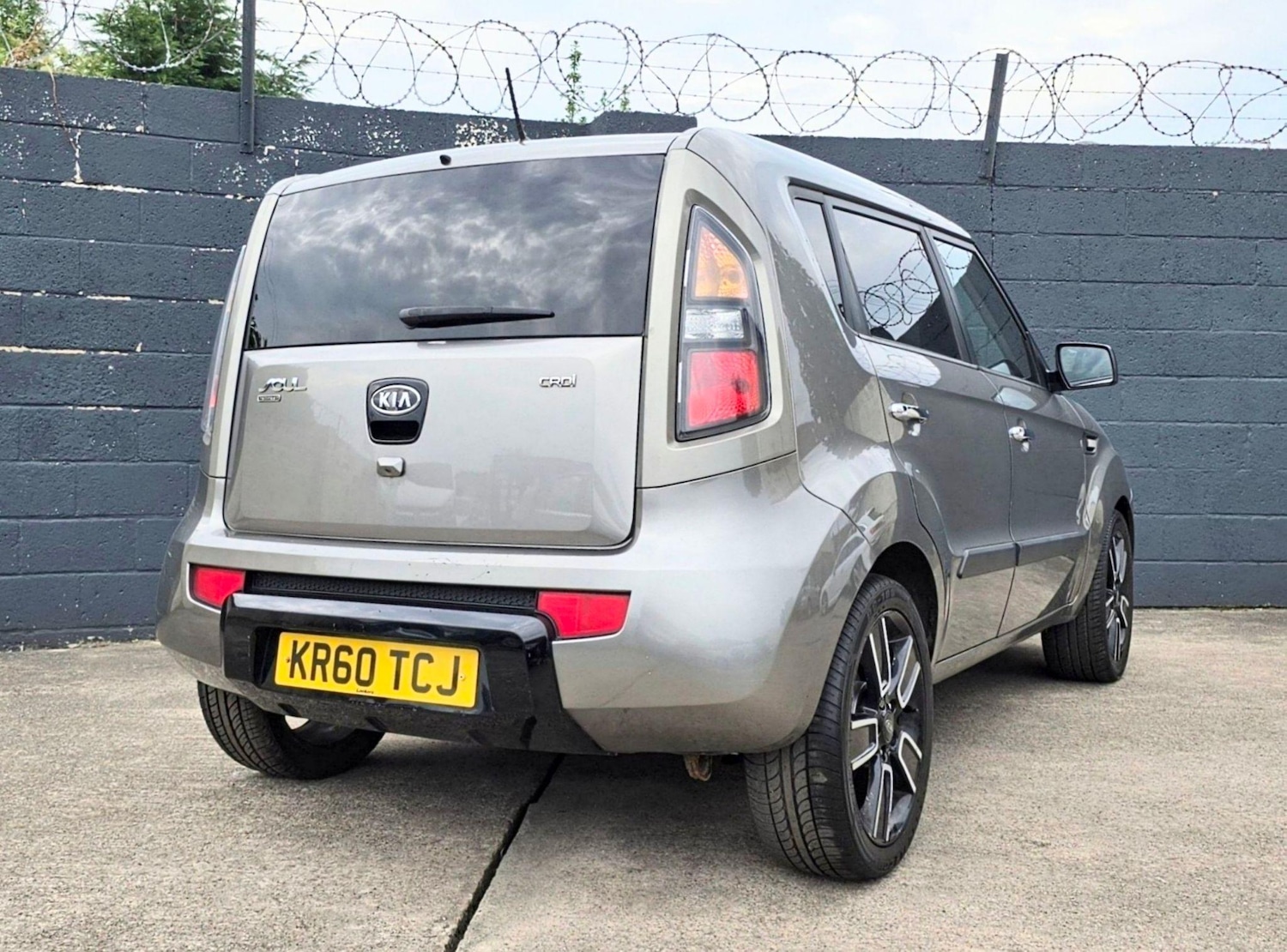 Vehicle 17