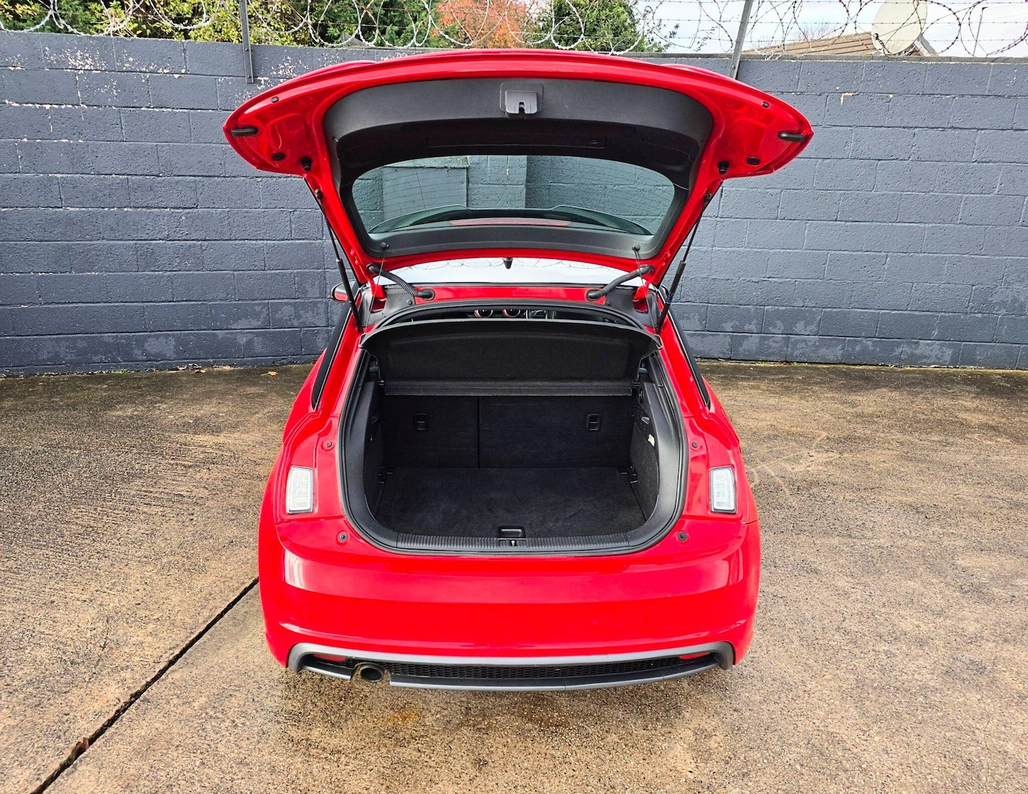 Used Audi A1 for sale - 76992641: Photo 16