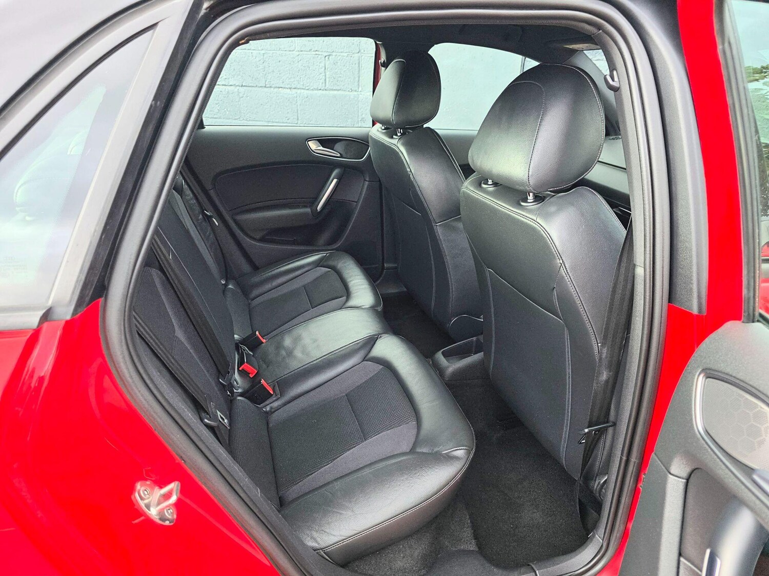 Used Audi A1 for sale - 76992641: Photo 31