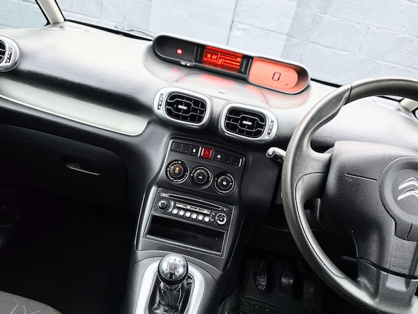 Used Citroen C3 Picasso 2013 for sale - 76226963: Photo 21