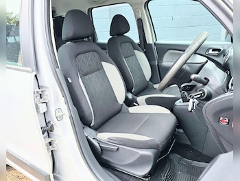 Used Citroen C3 Picasso 2013 for sale - 76226963: Photo