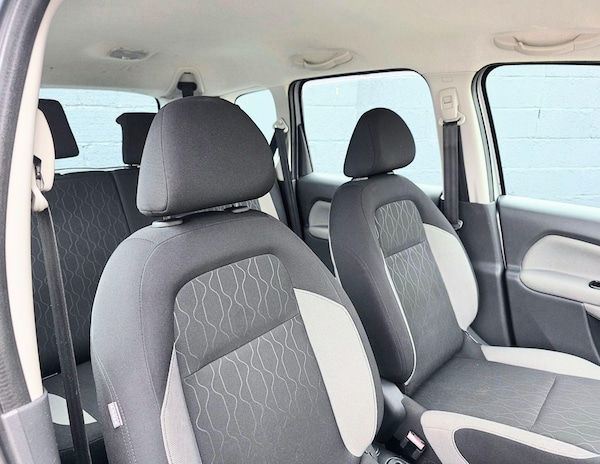 Used Citroen C3 Picasso 2013 for sale - 76226963: Photo 32