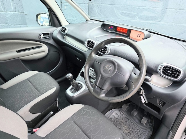 Used Citroen C3 Picasso 2013 for sale - 76226963: Photo 6