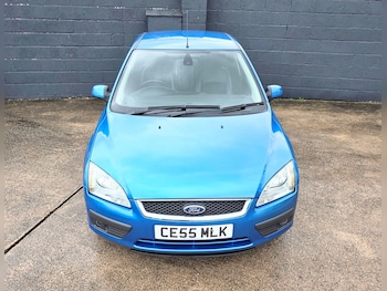 Used Ford Focus 2005 for sale - 75232932: Photo