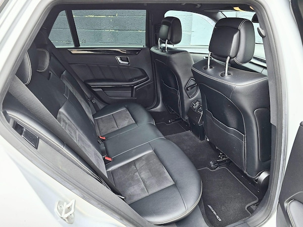 Used Mercedes-Benz E Class 2011 for sale - 75153649: Photo 32
