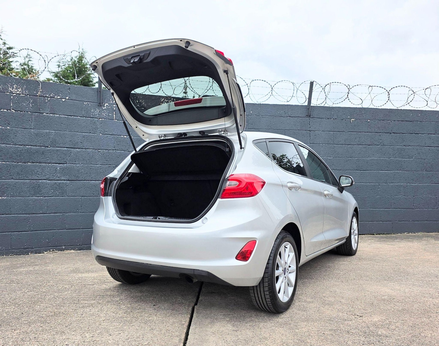 Used Ford Fiesta 2018 for sale - 76227598: Photo 18