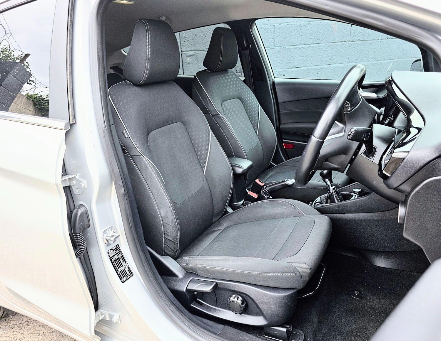 Used Ford Fiesta 2018 for sale - 76227598: Photo 23