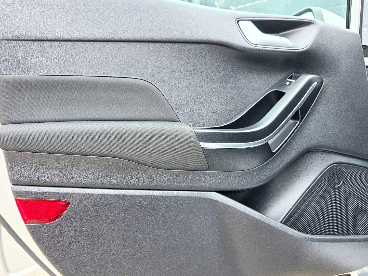 Used Ford Fiesta 2018 for sale - 76227598: Photo 33