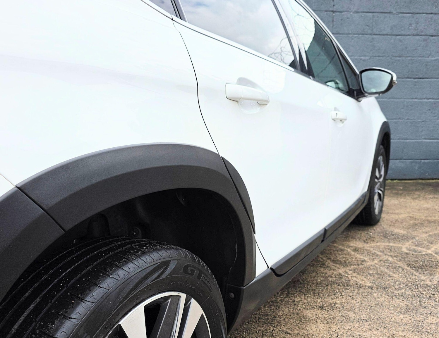 Used Peugeot 2008 2017 for sale - 76584378: Photo 11