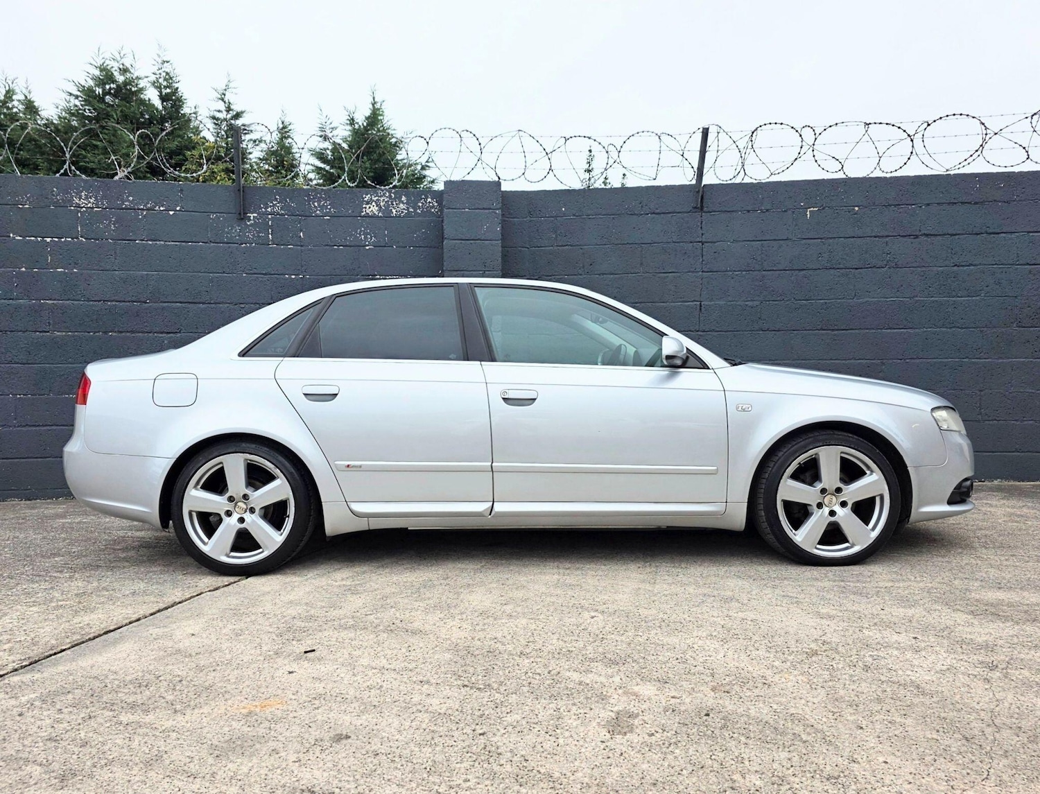 Used Audi A4 2007 for sale - 76227081: Photo 8