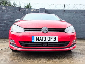 Used Volkswagen Golf 2013 for sale - 77253597: Photo