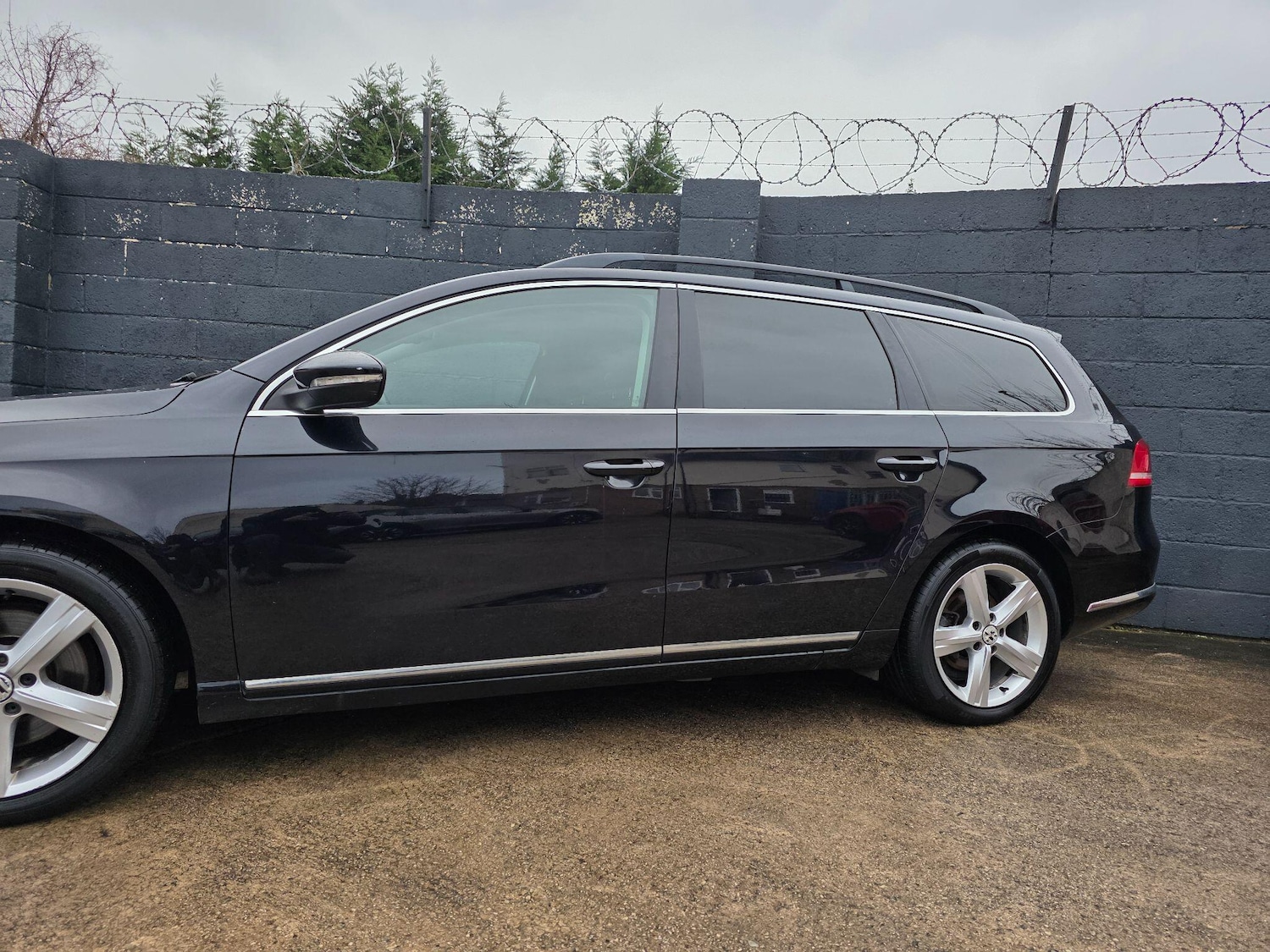 Used Volkswagen Passat 2011 for sale - 76866402: Photo 5