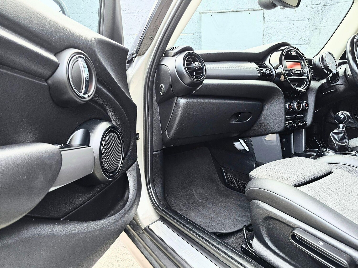 Used MINI Hatch 2016 for sale - 77659986: Photo 32